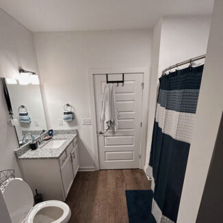 Furnished apartment bathroom